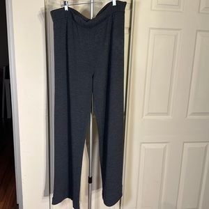 St. John Knit Pants Size L